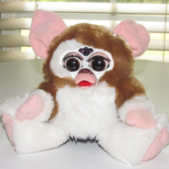 Vintage 1998 Tiger Electronics Hasbro Gremlins Electronic Gizmo Furby Toy – Talk - Picture 2 of 8